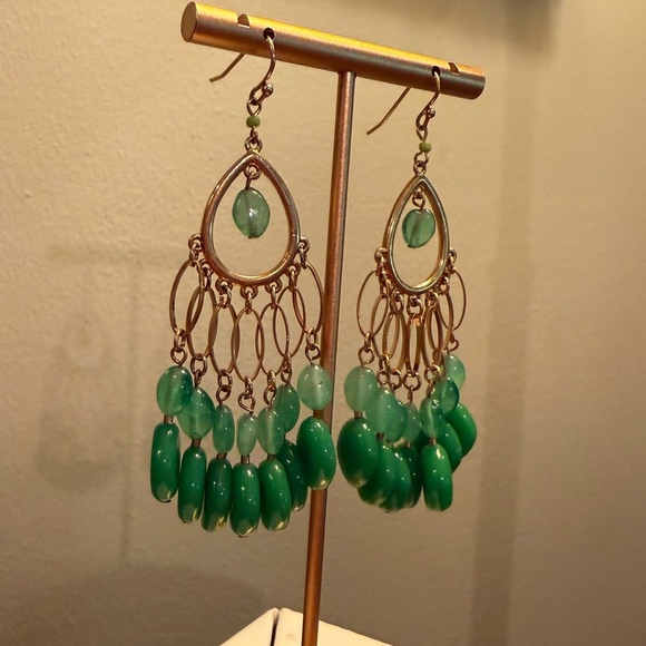 Vintage Y2K J. Crew Gold Emerald Green 3” Drop Chandelier Earrings - Picture 5 of 8
